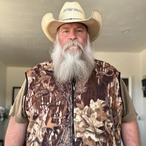 Cabelas hunting camo full zip fleece Size L